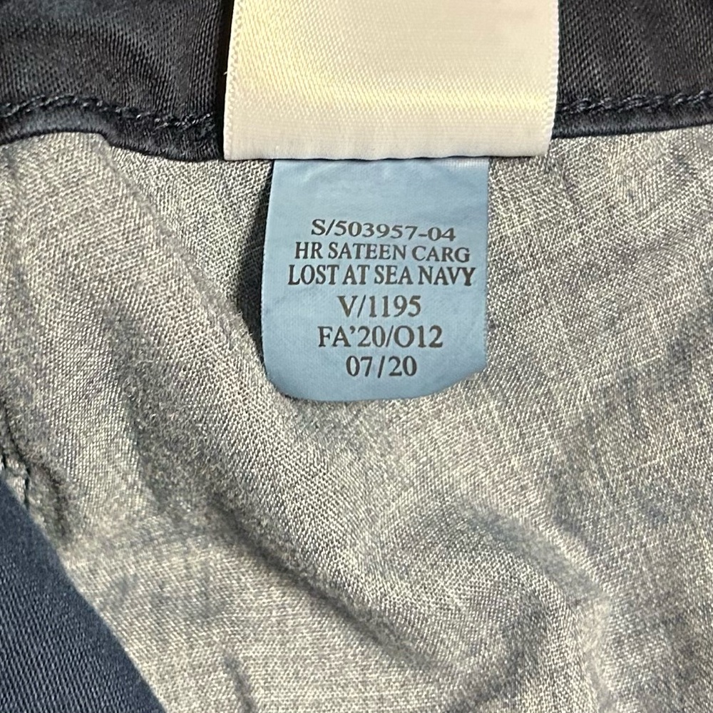 Old Navy Navy Skinny Cargo Pants - Picture 11 of 11